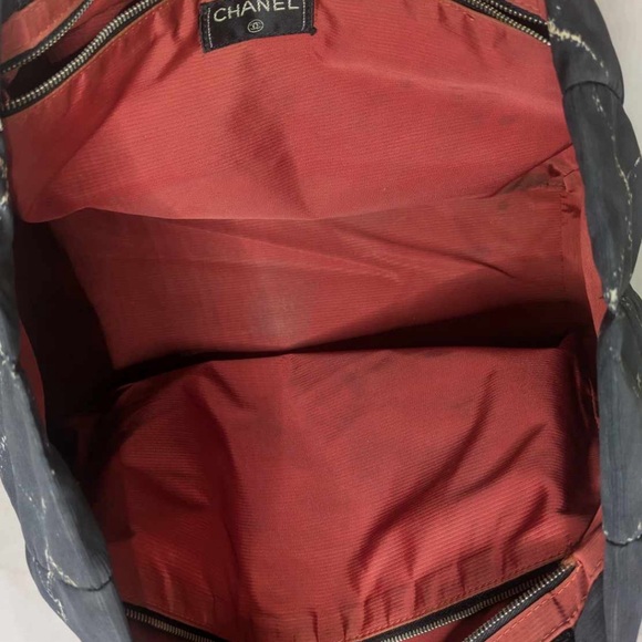 Chanel XL nylon A4 tote bag great everyday bag - Picture 16 of 16